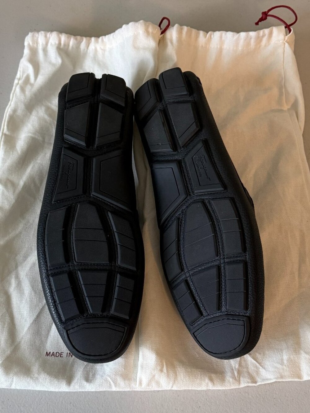 Salvatore Ferragamo Men’s Black Leather Driver Loafers Size 9.5 EE Made in Italy - Picture 4 of 8